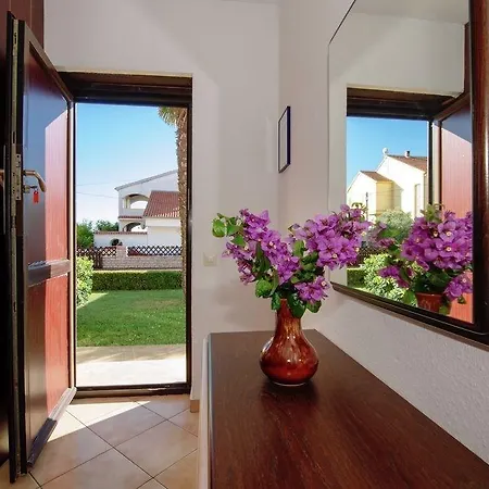 Апартаменты Two-bedroom In Zadar I